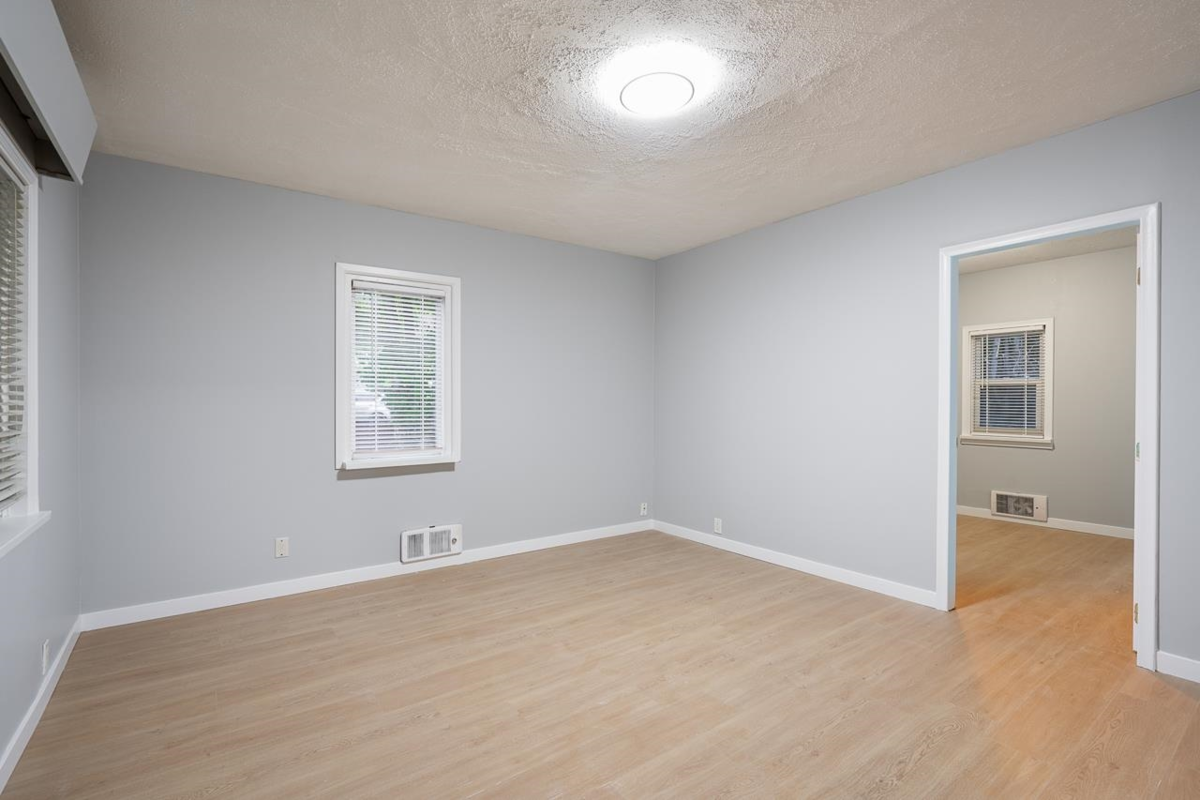 Kitchen Photo of 27284 30 Avenue, Langley, BC
