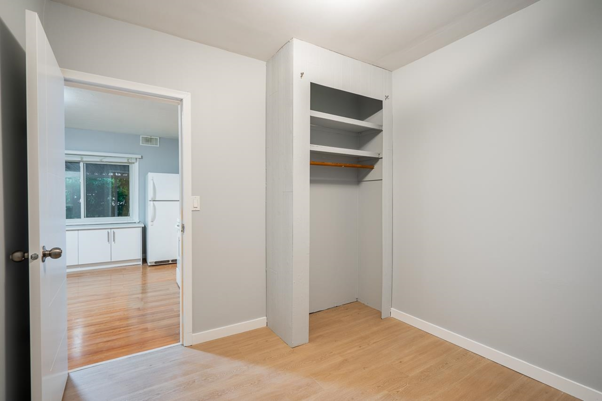 Mudroom Photo of 27284 30 Avenue, Langley, BC