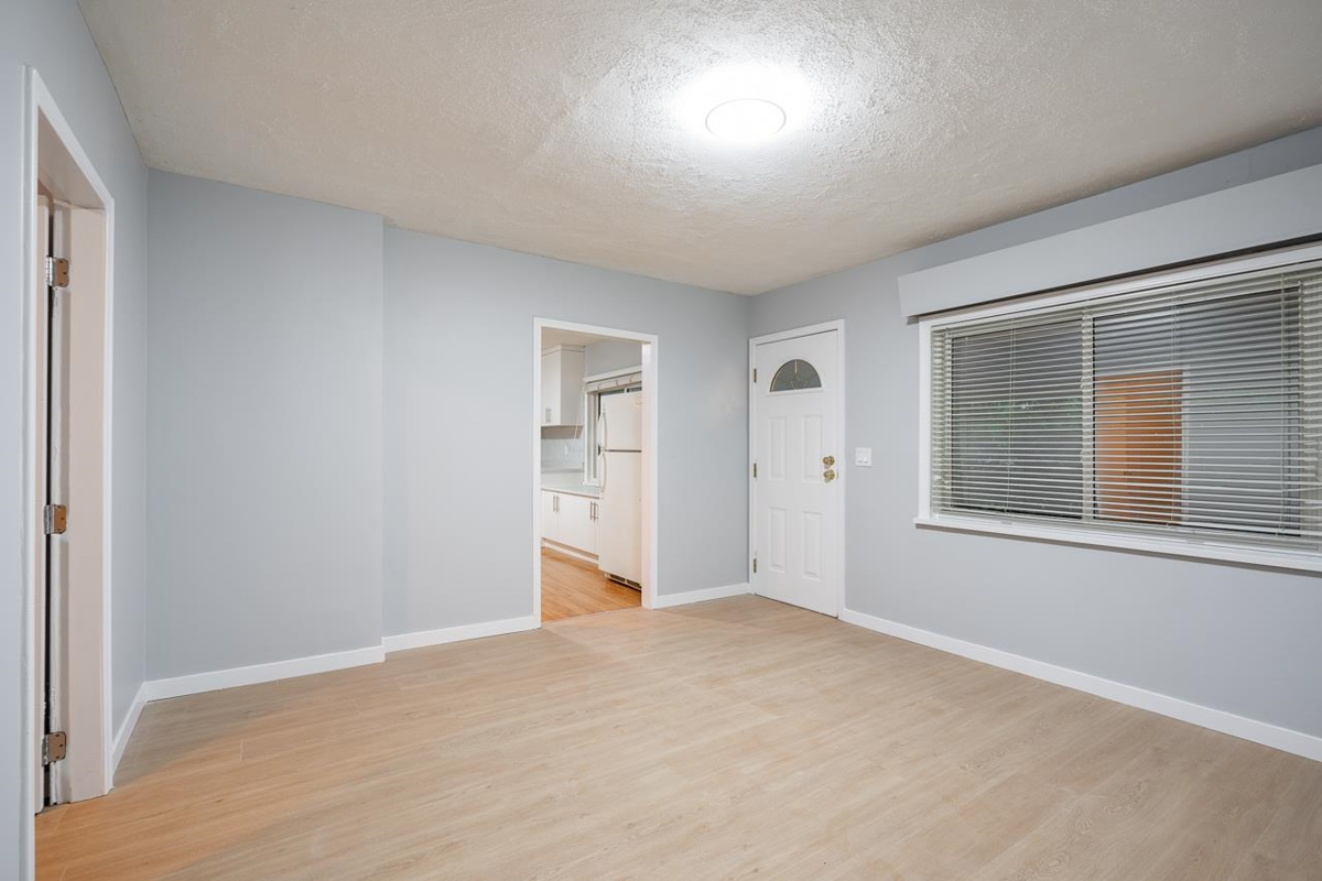 Primary Bedroom Photo of 27284 30 Avenue, Langley, BC