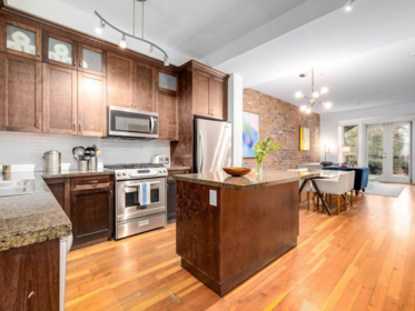 123 250 Salter Street, New Westminster, BC, Fraserview NW — 3 bed townhouse for sale