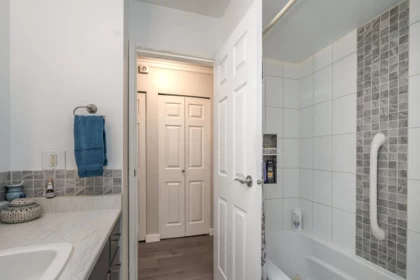 Mudroom Photo of 14103 Park Drive, Surrey, BC