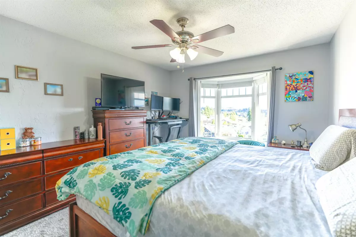 Laundry Room Photo of 26 19551 66 Avenue, Surrey, BC