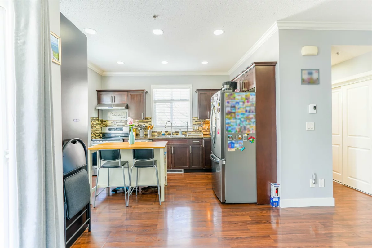 Primary Bathroom Photo of 26 19551 66 Avenue, Surrey, BC