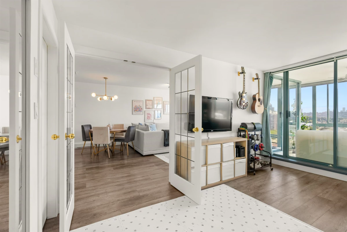 Laundry Room Photo of 1602 8 Laguna Court, New Westminster, BC