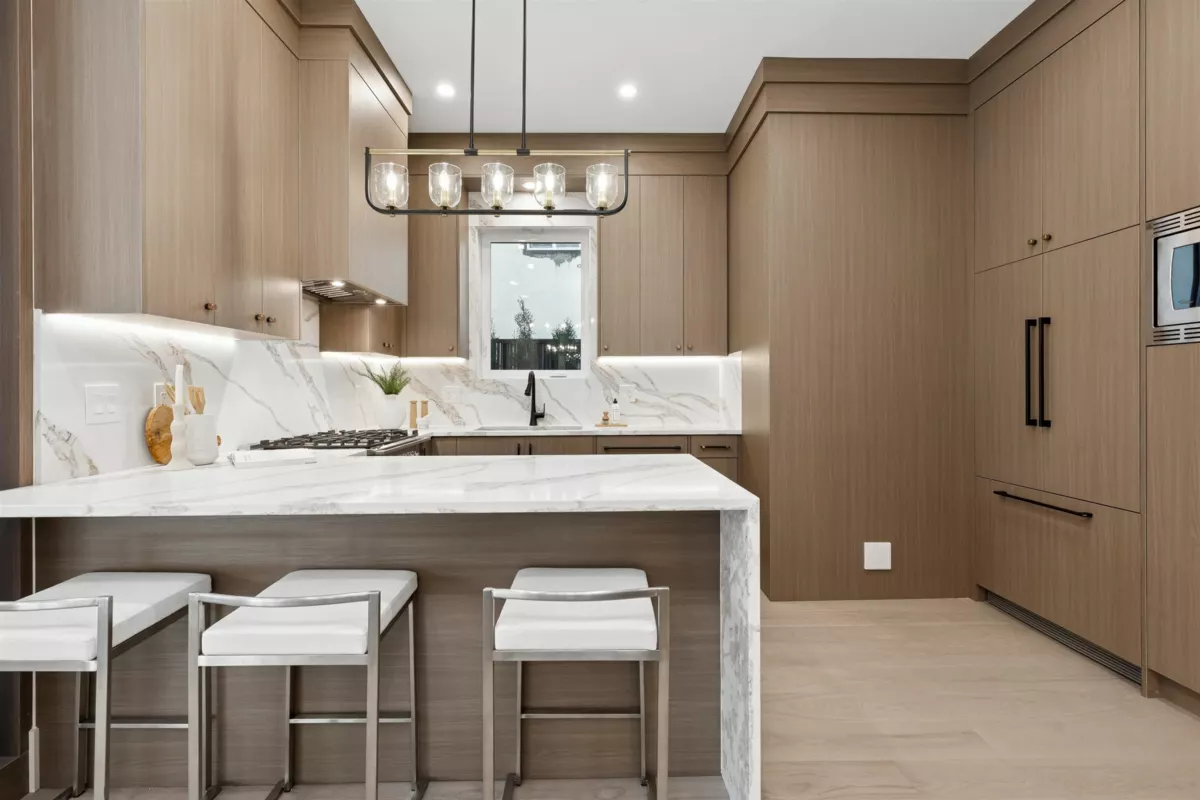 Guest Bathroom Photo of 1 847 E 10 Avenue, Vancouver, BC