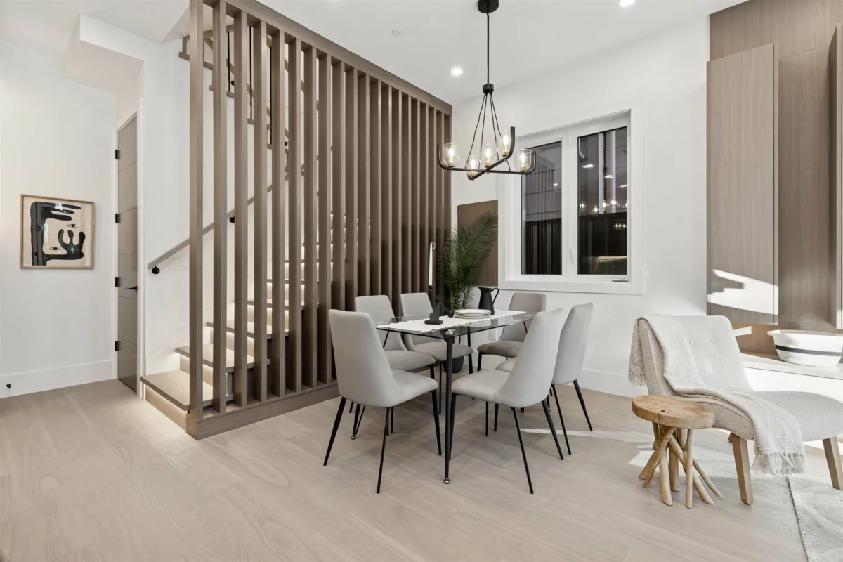 Kitchen Island Photo of 1 847 E 10 Avenue, Vancouver, BC