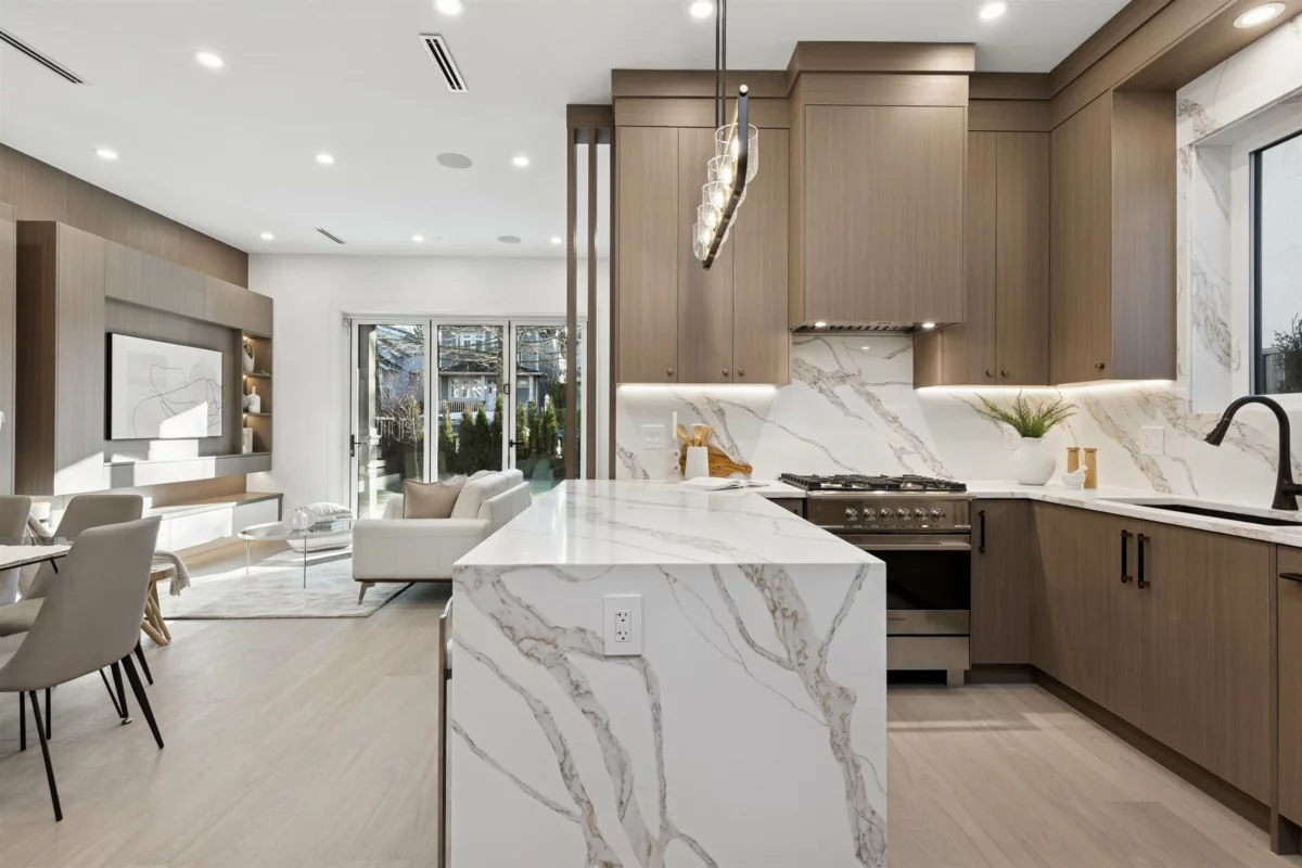 Powder Room Photo of 1 847 E 10 Avenue, Vancouver, BC