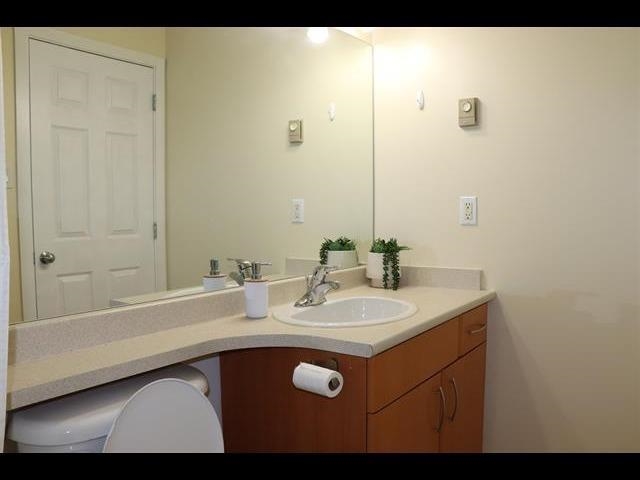 Walk-In Closet Photo of PH2 1205 Fifth Avenue, New Westminster, BC