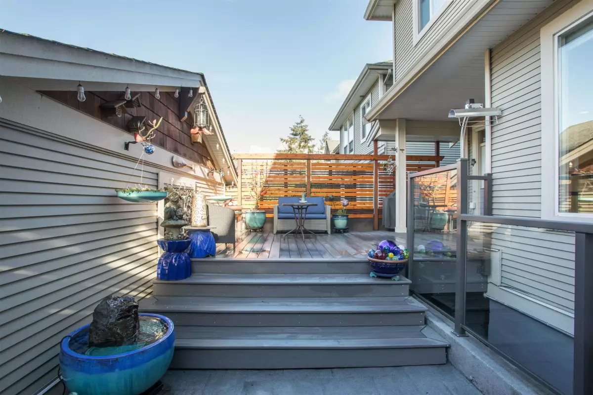 Garden / Landscaping Photo of 2931 152a Street, Surrey, BC