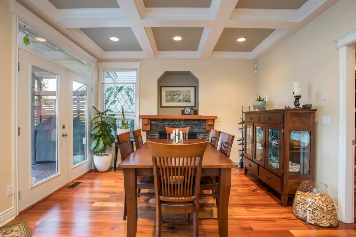Kitchen Photo of 2931 152a Street, Surrey, BC