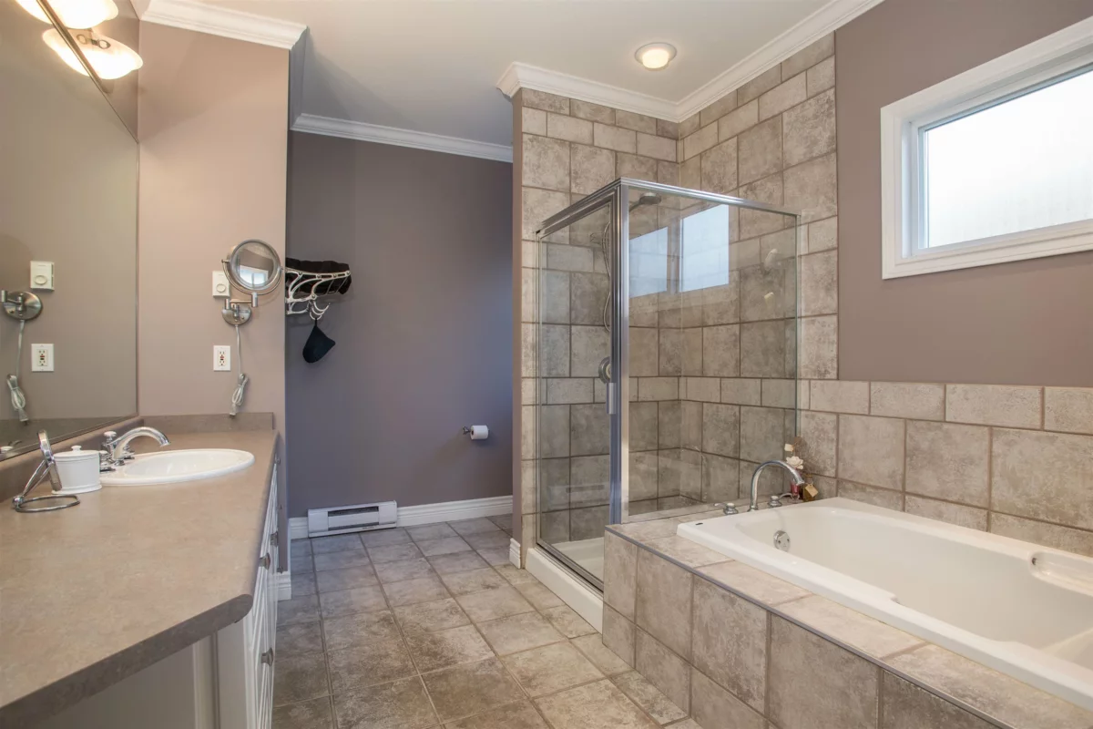 Loft / Bonus Room Photo of 2931 152a Street, Surrey, BC