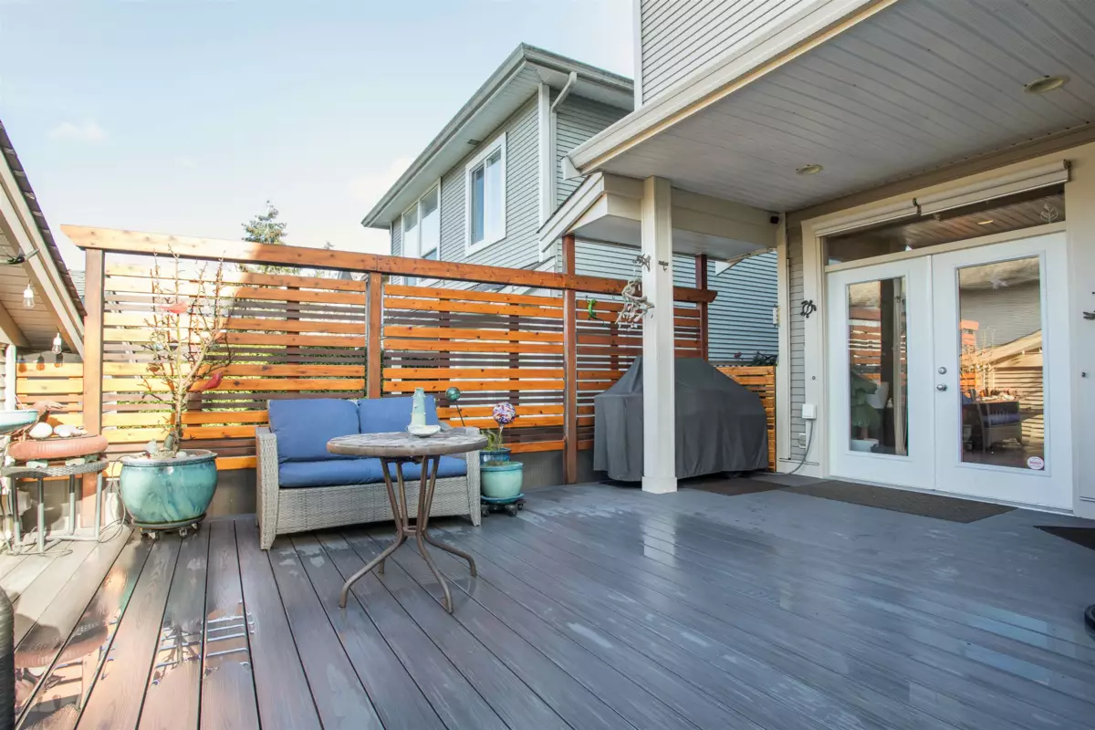 Swimming Pool Photo of 2931 152a Street, Surrey, BC