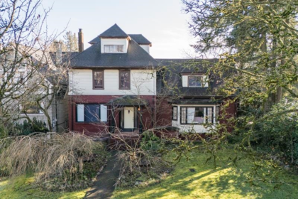 118 Queens Avenue, New Westminster, BC, New Westminster — 0 bed single family residence for sale