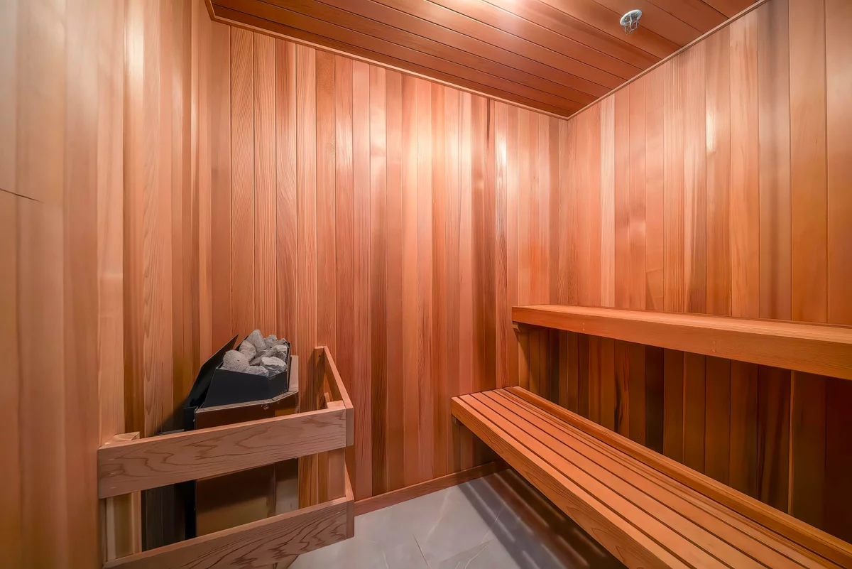 Garden / Landscaping Photo of 6338 Elm Street, Vancouver, BC