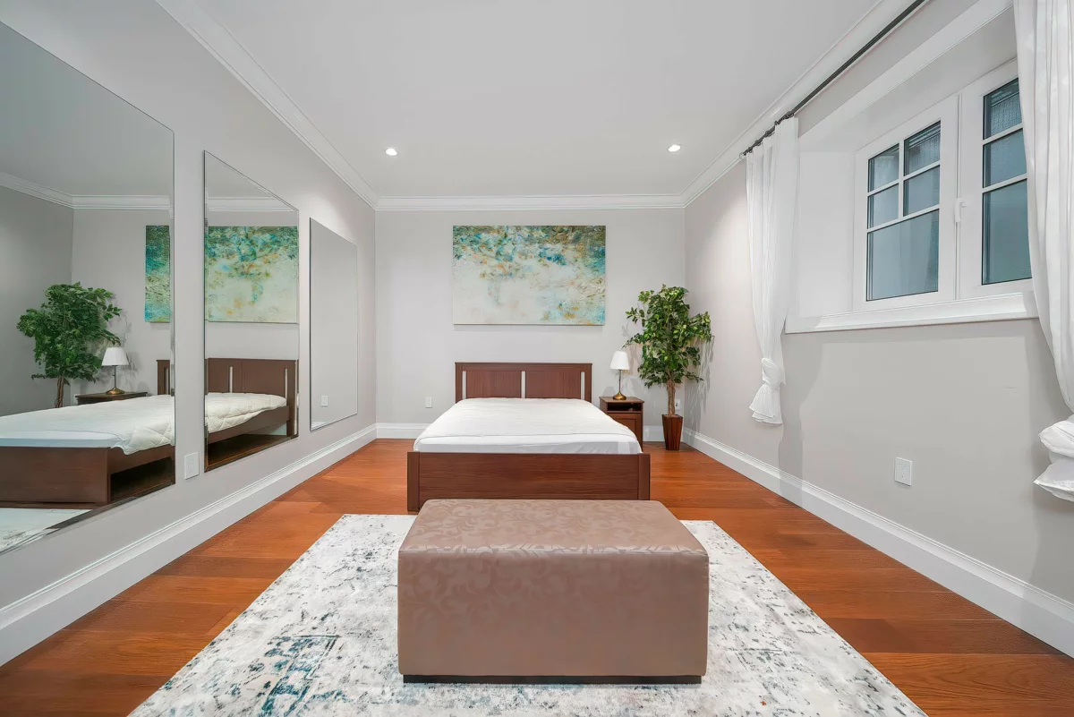 Laundry Room Photo of 6338 Elm Street, Vancouver, BC