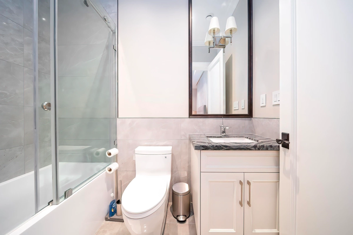 Outdoor Kitchen Photo of 6338 Elm Street, Vancouver, BC