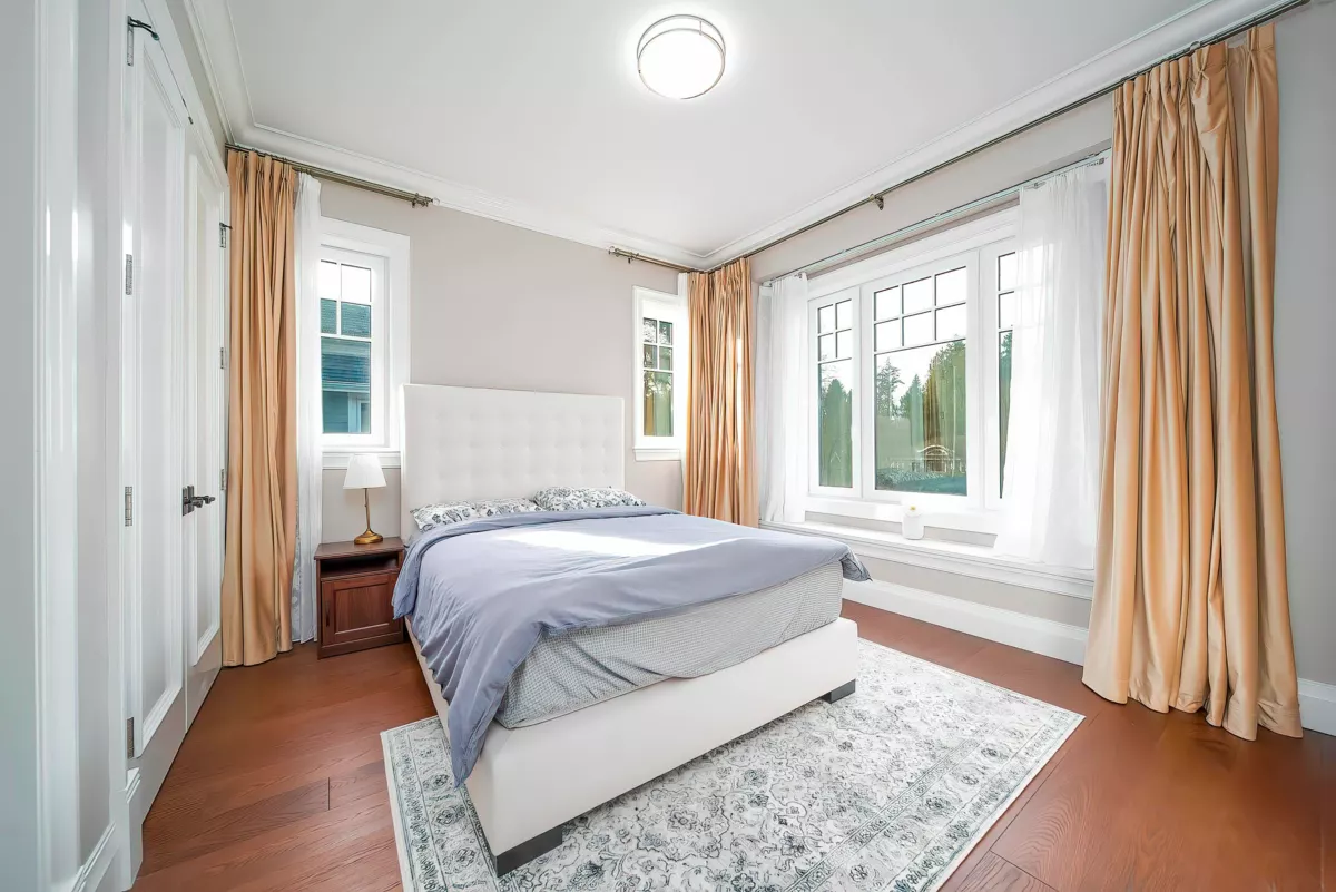 Staircase Photo of 6338 Elm Street, Vancouver, BC