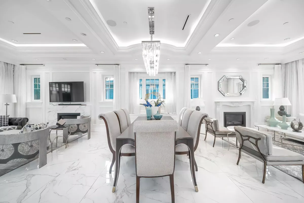 Walk-In Closet Photo of 6338 Elm Street, Vancouver, BC