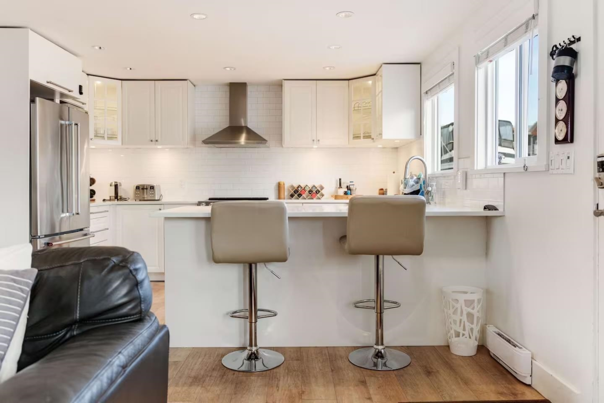 Primary Bedroom Photo of A015 415 Esplanade Avenue, North Vancouver, BC