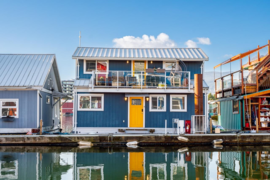 A015 415 Esplanade Avenue, North Vancouver, BC