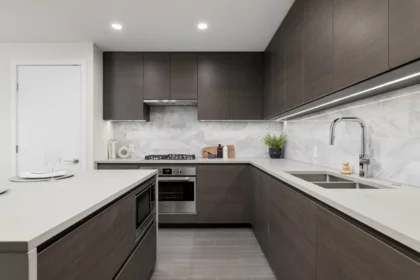 4611 2108 Gilmore Avenue, Burnaby, BC, Brentwood Park — 2 bed apartment/condo for sale