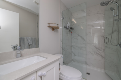 21 19483 74 Avenue, Surrey, BC, Surrey — Townhouse for sale