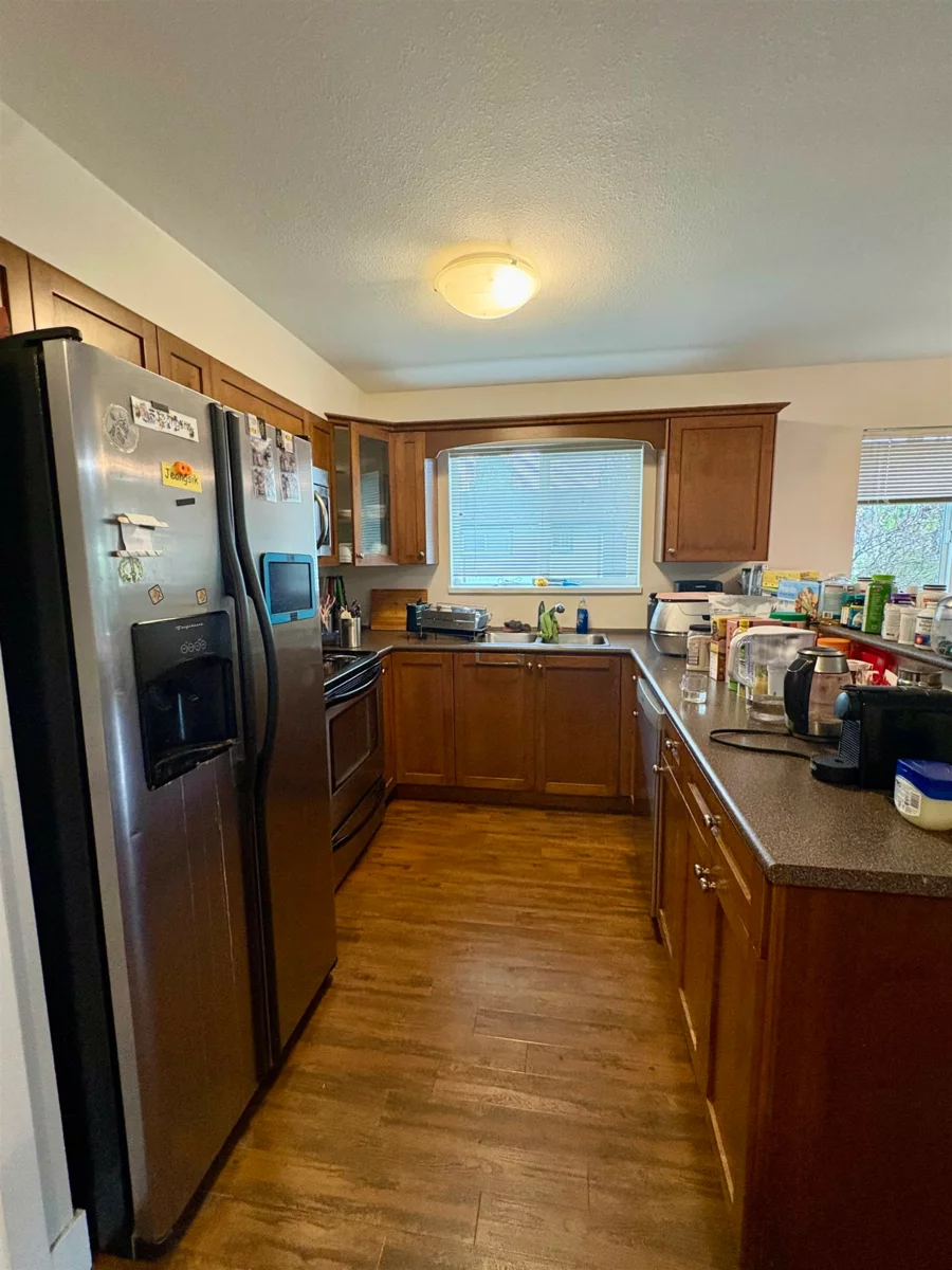 Family Room Photo of 16 624 Shaw Road, Gibsons, BC