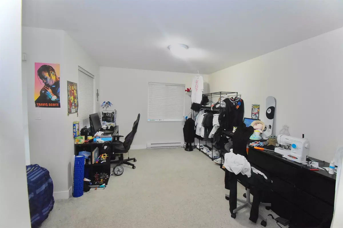 Primary Bathroom Photo of 16 624 Shaw Road, Gibsons, BC