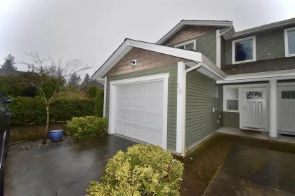 16 624 Shaw Road, Gibsons, BC, Gibsons — Townhouse for sale