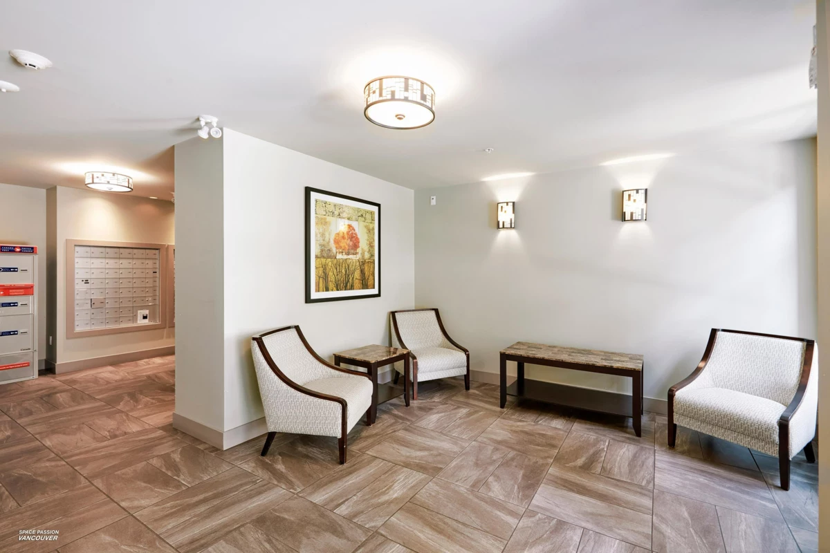 Dining Area Photo of 602 2495 Wilson Avenue, Port Coquitlam, BC