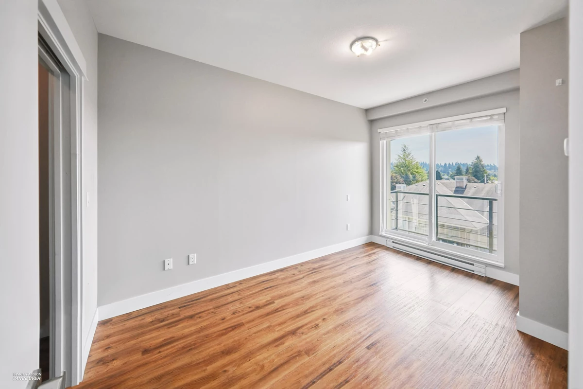 Office / Den Photo of 602 2495 Wilson Avenue, Port Coquitlam, BC