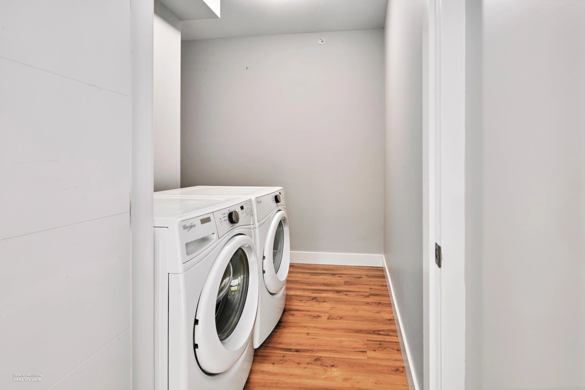 Powder Room Photo of 602 2495 Wilson Avenue, Port Coquitlam, BC