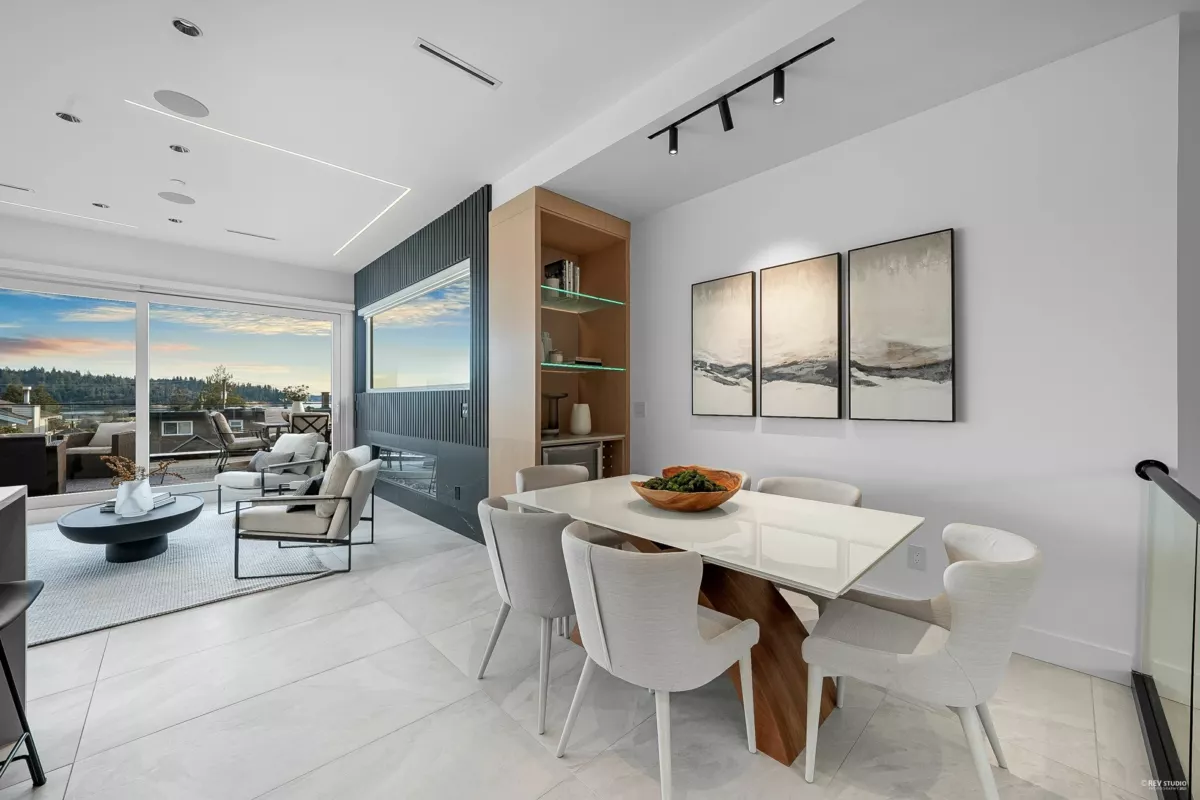 Garage Interior Photo of 1236 Duchess Avenue, West Vancouver, BC