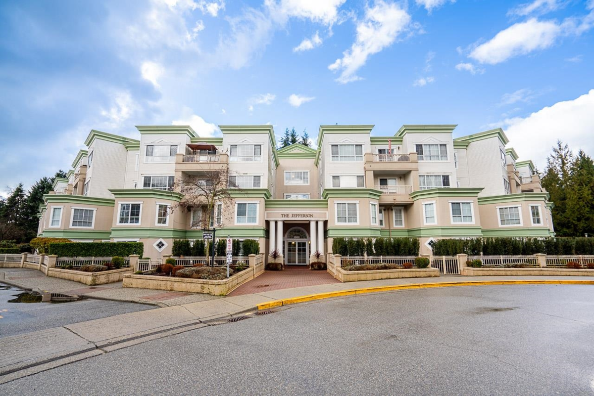 Front Yard Photo of 303 2960 Princess Crescent, Coquitlam, BC