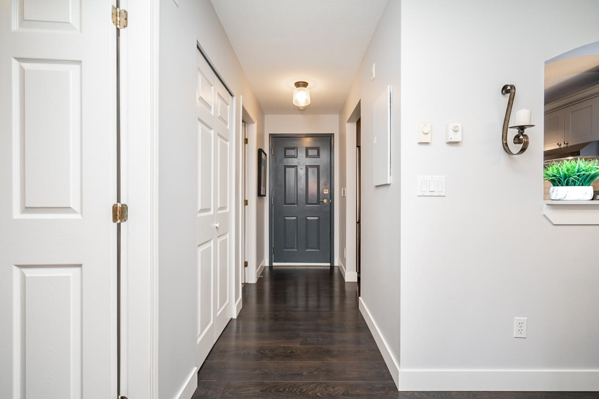 Guest Bathroom Photo of 303 2960 Princess Crescent, Coquitlam, BC