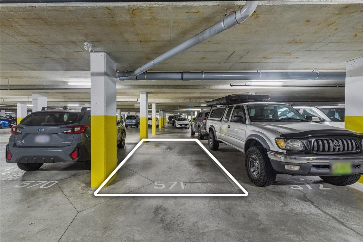 Garden / Landscaping Photo of 4602 2180 Kelly Avenue, Port Coquitlam, BC