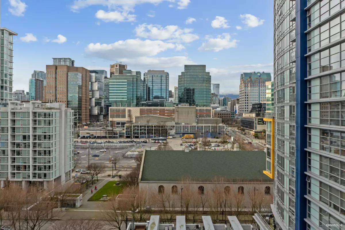 Laundry Room Photo of 1209 131 Regiment Square, Vancouver, BC