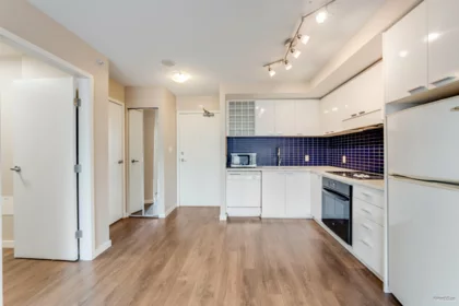 Kitchen Photo of 1209 131 Regiment Square, Vancouver, BC