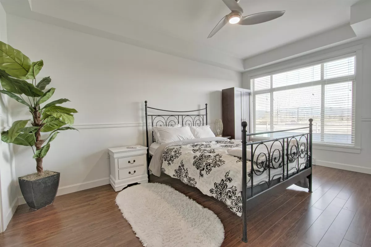 Pantry Photo of 211 12655 190a Street, Pitt Meadows, BC