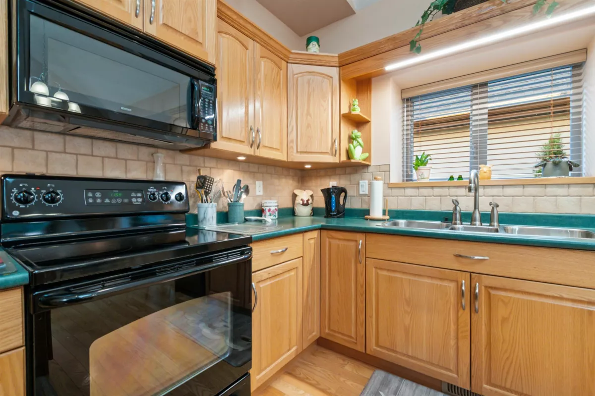 Bedroom 4 Photo of 7955 Brookwood Place, Chilliwack, BC