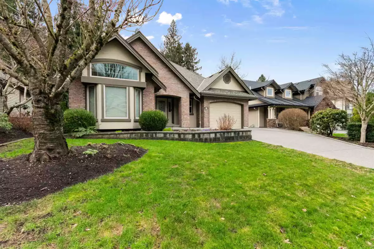 Front Yard Photo of 7955 Brookwood Place, Chilliwack, BC