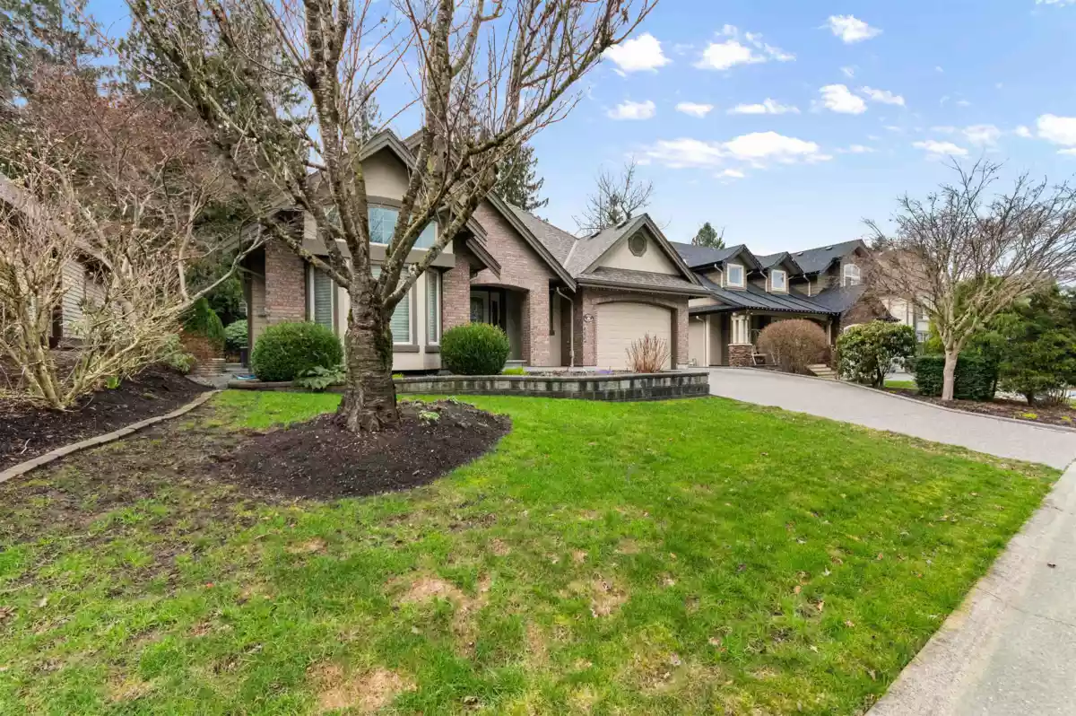Garden / Landscaping Photo of 7955 Brookwood Place, Chilliwack, BC