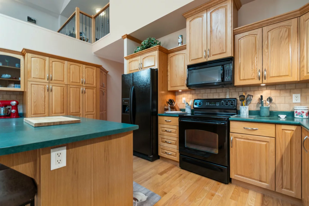 Primary Bathroom Photo of 7955 Brookwood Place, Chilliwack, BC