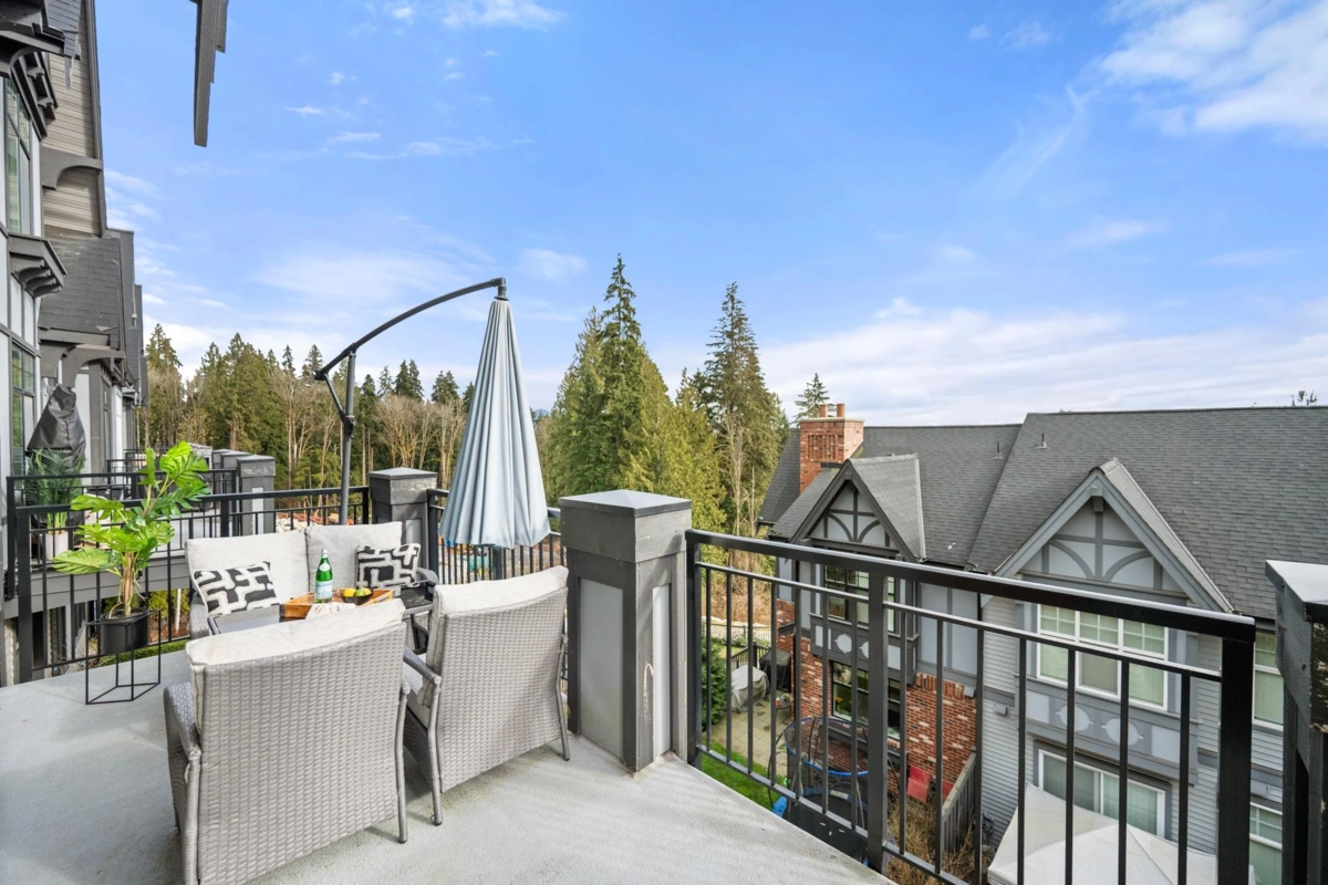 Backyard Photo of 16 3552 Victoria Drive, Coquitlam, BC