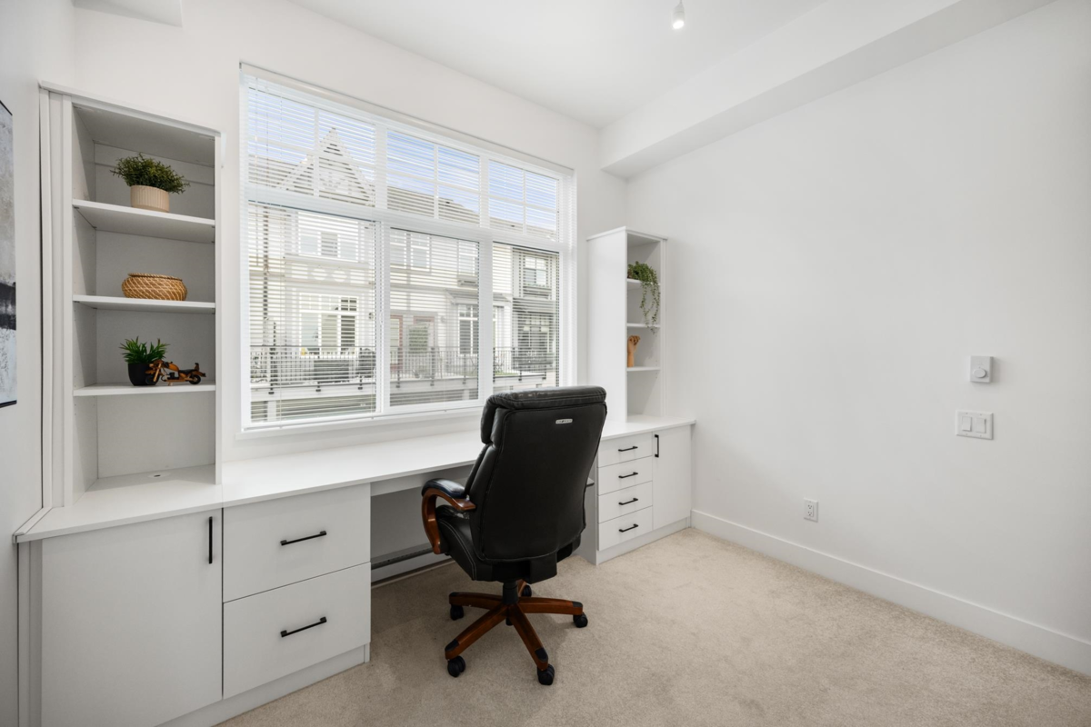 Basement Recreation Room Photo of 16 3552 Victoria Drive, Coquitlam, BC