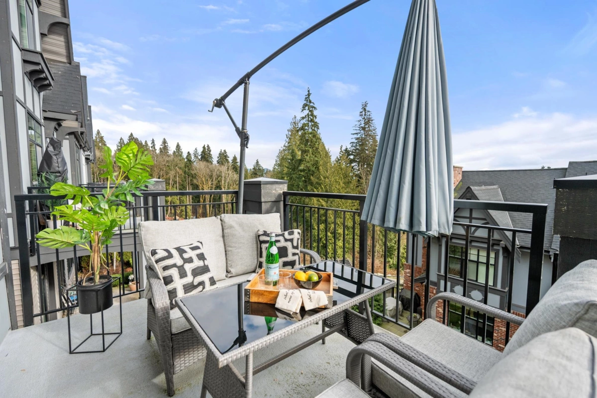Living Room Photo of 16 3552 Victoria Drive, Coquitlam, BC