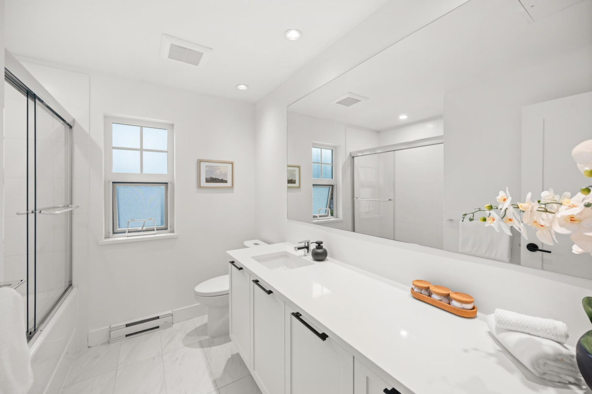 Office / Den Photo of 16 3552 Victoria Drive, Coquitlam, BC