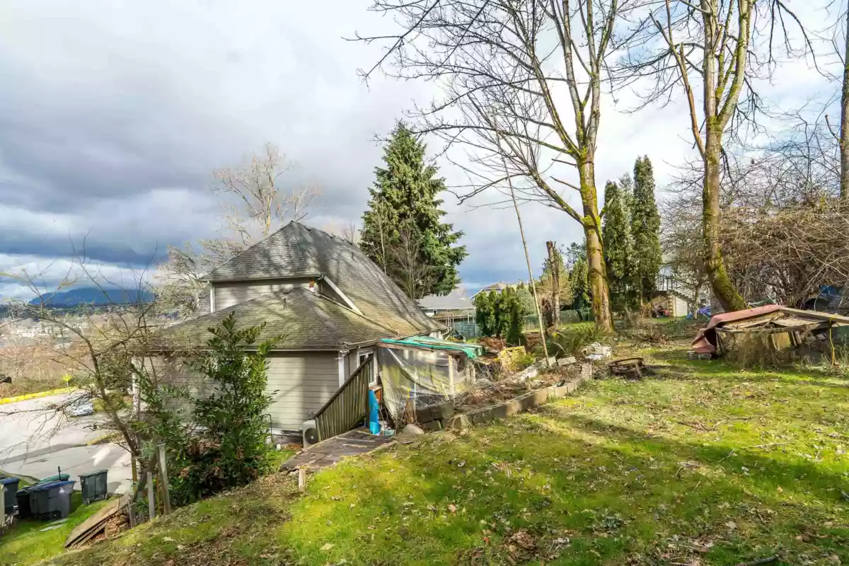 Backyard Photo of 13838 116 Avenue, Surrey, BC