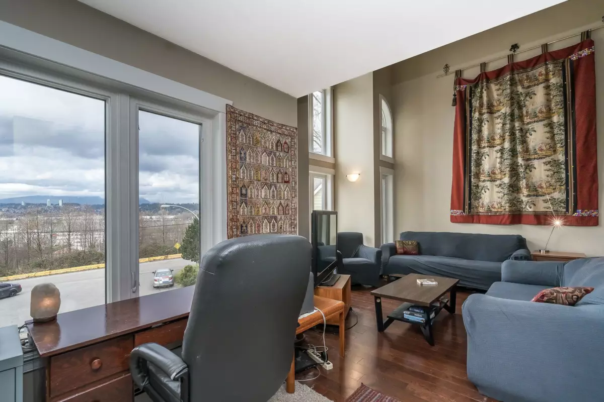 Dining Area Photo of 13838 116 Avenue, Surrey, BC