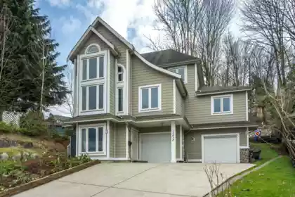 13838 116 Avenue, Surrey, BC, Bolivar Heights — 4 bed single family residence for sale